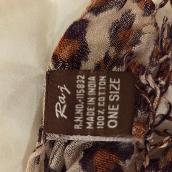 Animal Print Scarf - Picture 3 of 3